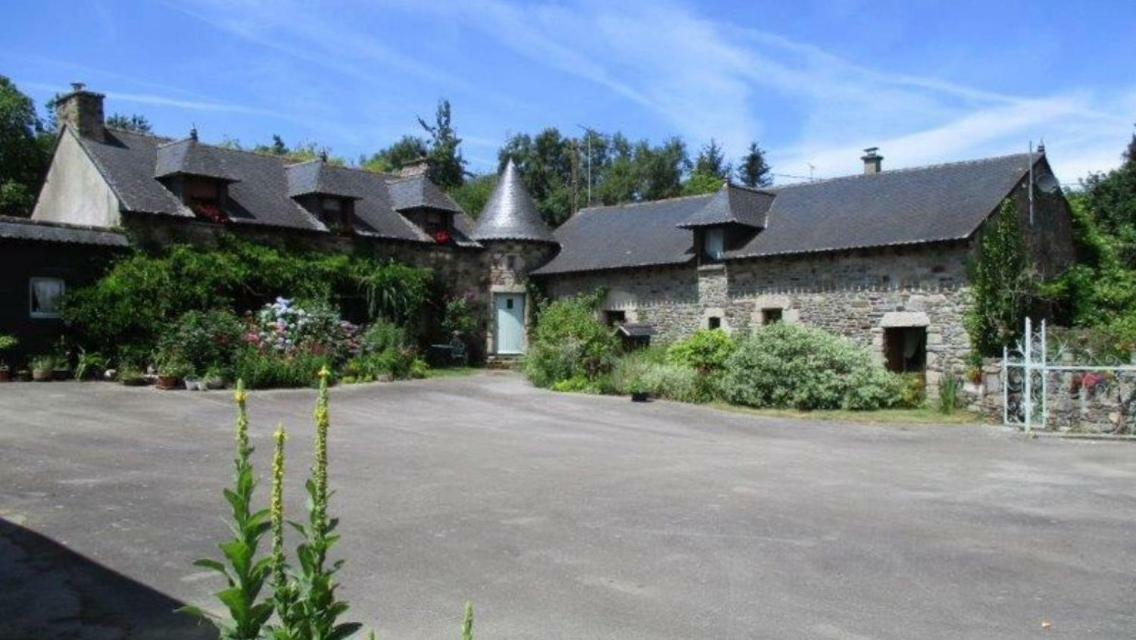 Le Petit Chateau Noyal-Pontivy Exteriér fotografie