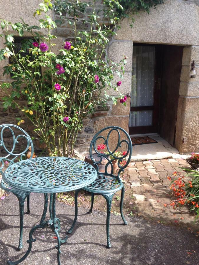 Le Petit Chateau Noyal-Pontivy Exteriér fotografie