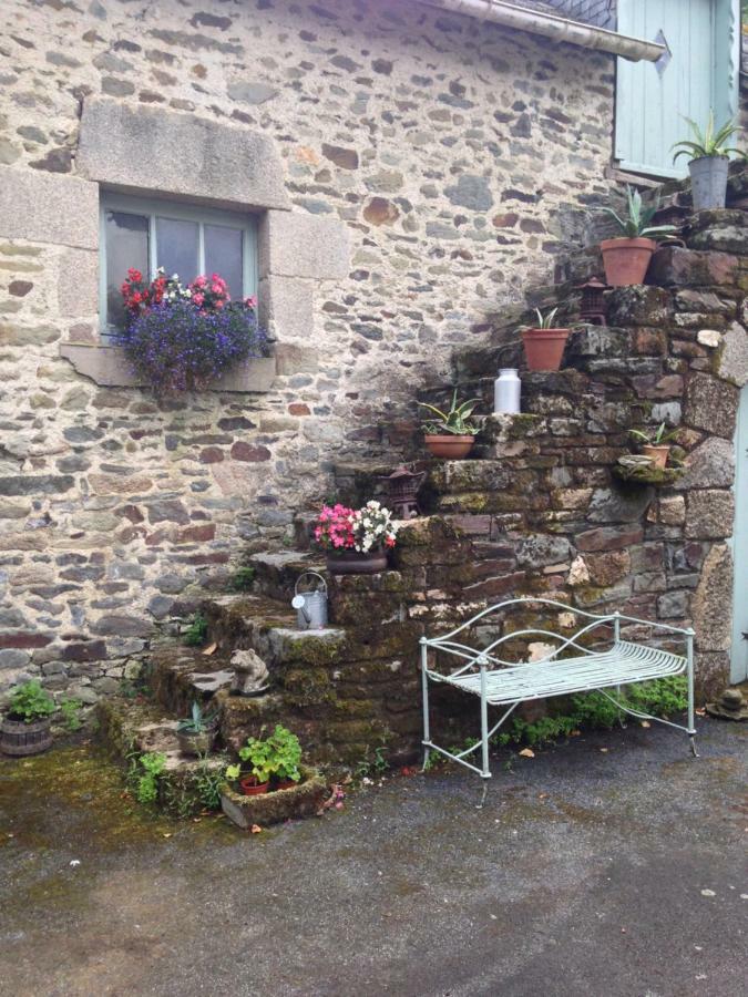 Le Petit Chateau Noyal-Pontivy Exteriér fotografie
